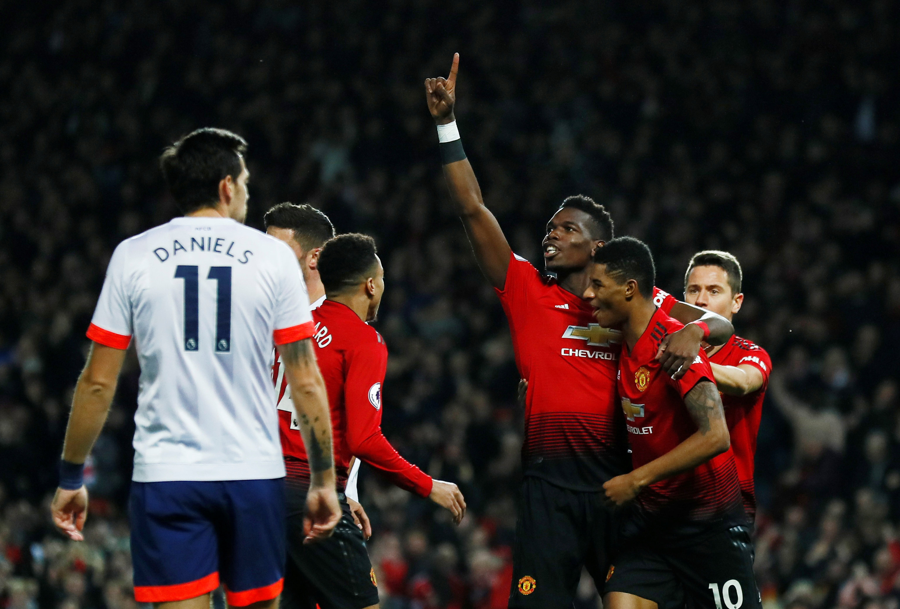 给对手过多 给对手过多